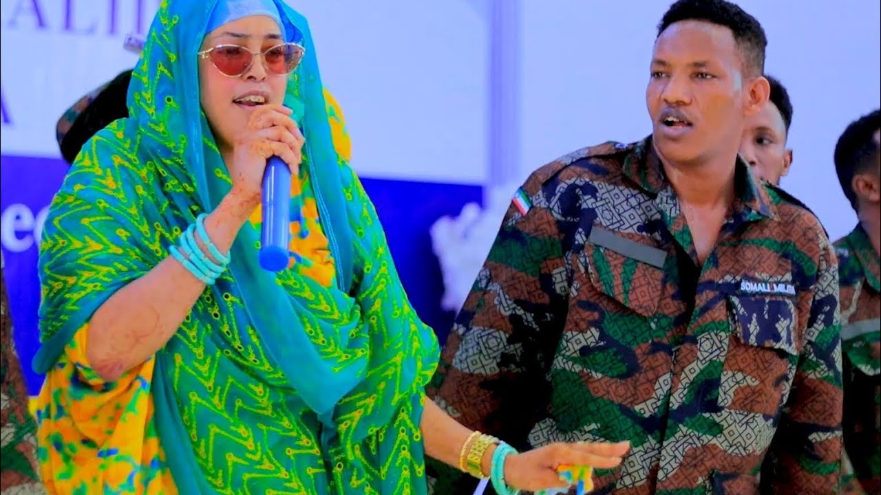 DHAANTO CUSUB MUXYADIIN SHAAHID FT IDIL AYRUUSH MALEESHIYA LIVE STAGE 2025