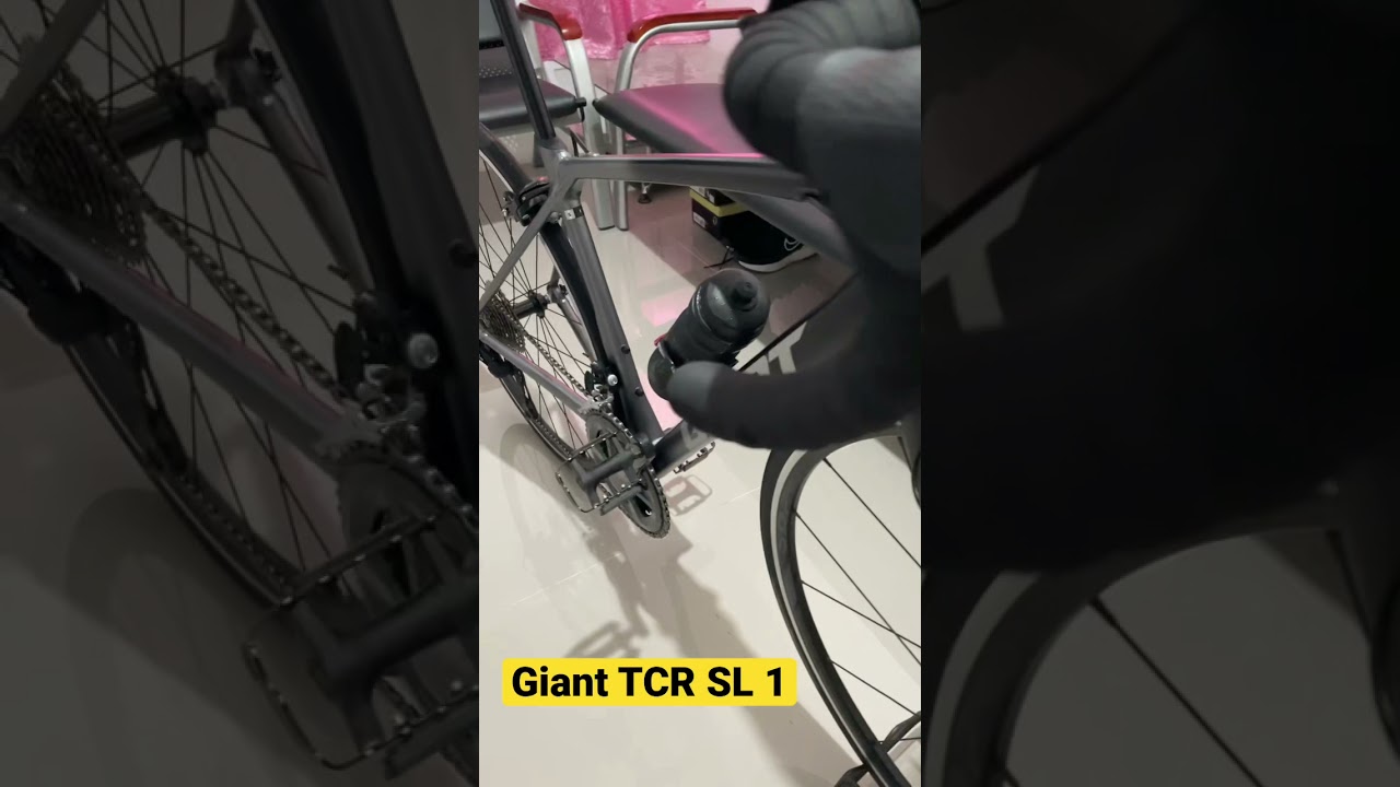 Giant TCR SL 1 2022 - YouTube