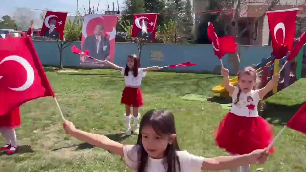 VATAN MARŞI GÖSTERİ🇹🇷💫