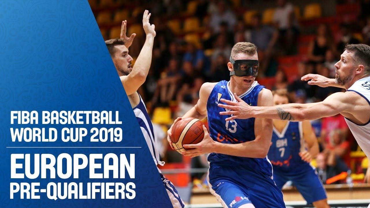 baby yeezy boost 700