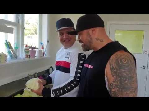 How to oven hangi like a pro!!