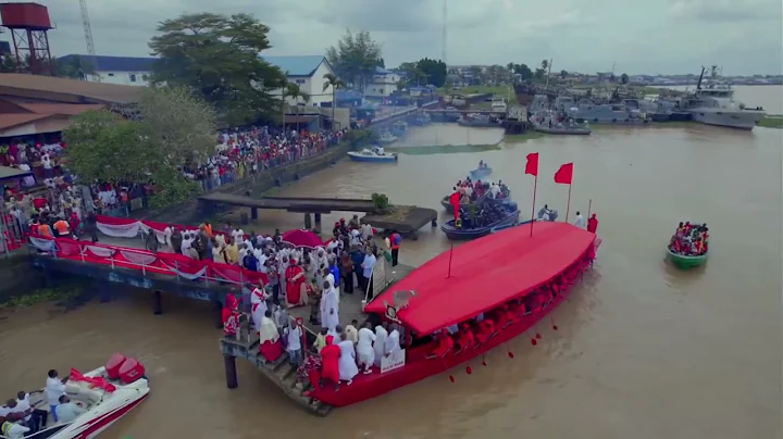 Ogiame Atuwatse III CFR on the way to Ode-Itsekiri 