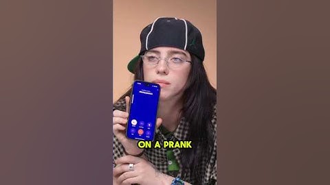Billie Eilish Prank Calls Margot Robbie… and It Gets Awkward😅 #billieeilish #margotrobbie