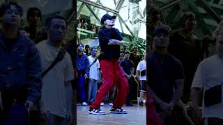 krump team dancing to 2000's girls r&amp;b track 🫣🔥 #freestyle #battle #dance #hiphop