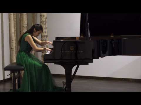 Adriana von Franqué: Ludwig van Beethoven - Sonata No. 17 "The Tempest" - I Largo/Allegro