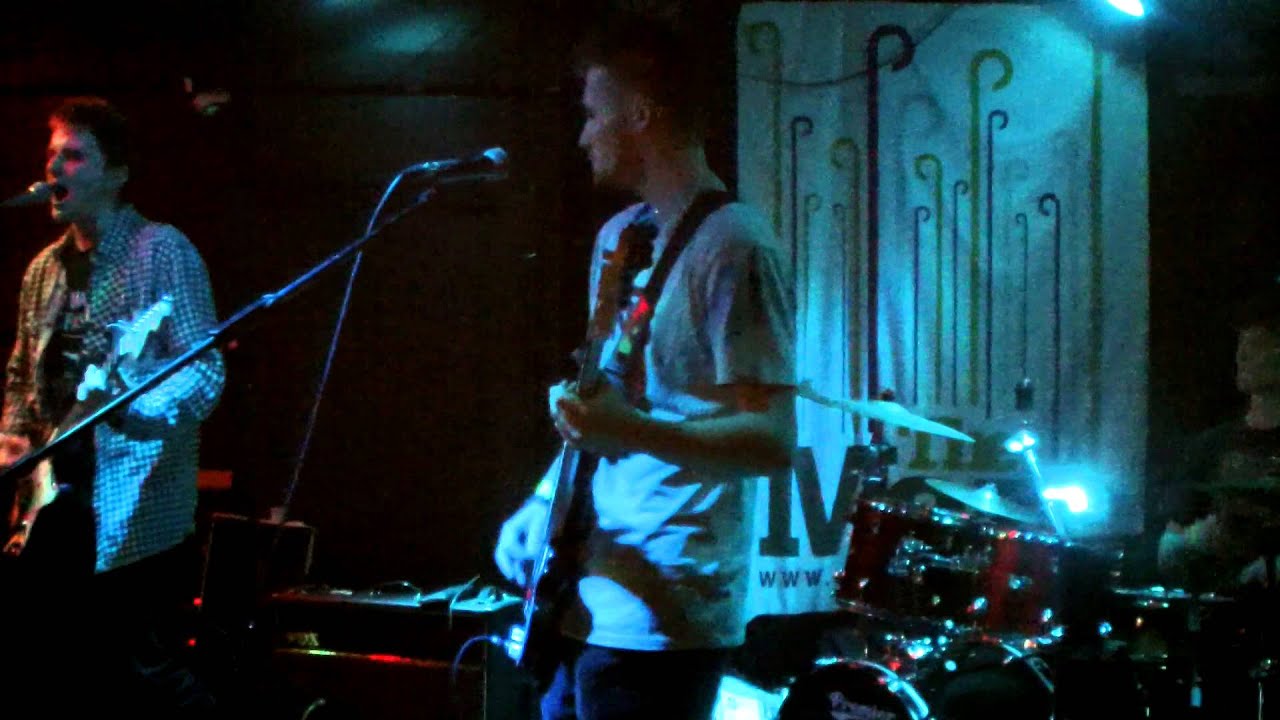 Elders Live at the Maze