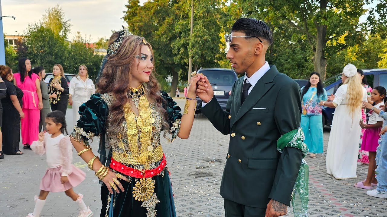 Salı  &  Zela EVLILIK TORENI ALMANIA