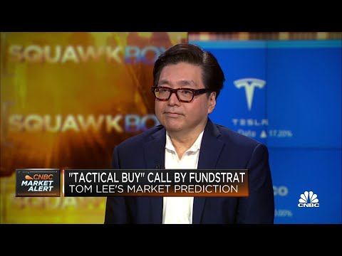 Fundstrat's Tom Lee explains why he sees an all-time high in the S&P 500 this year