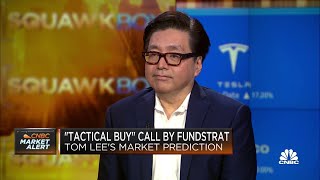 Fundstrat's Tom Lee explains why he sees an all-time high in the S\&P 500 this year