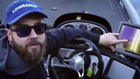 How to Find Fish-Holding Structures using the Lowrance StructureScan HD