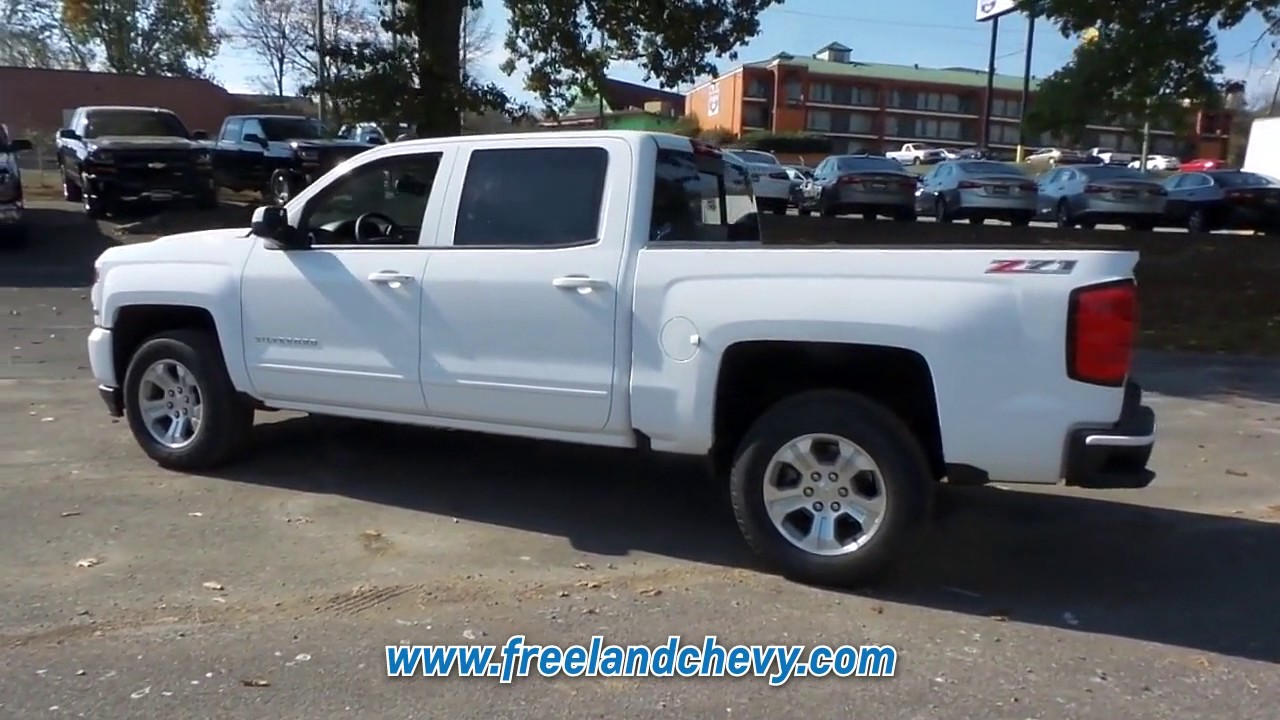 NEW 2017 CHEVROLET SILVERADO 1500 4WD CREW CAB 143.5 at Freeland Chevrolet Superstore New 