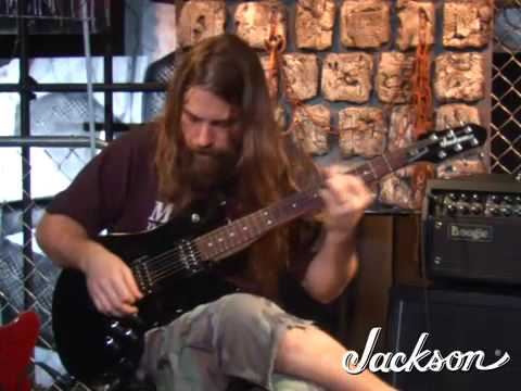 Mark Morton Demonstrates his new Jackson D2 (cheap ass version of his signature model).