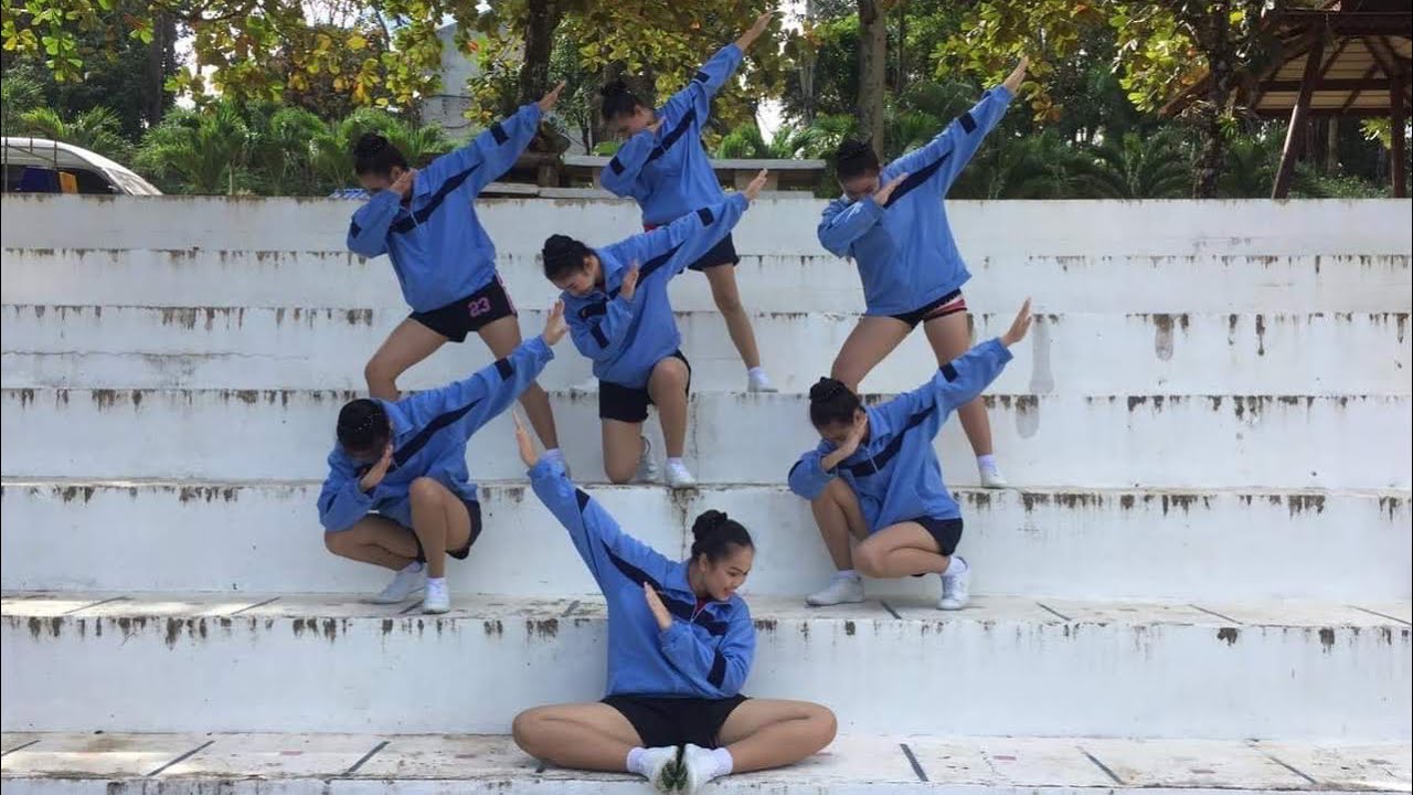 ชนะเลิศ แอโรบิค ศิลปหัตถกรรมระดับประเทศ โรงเรียนกาญจนานุเคราะห์ จ.กาญจนบุรี