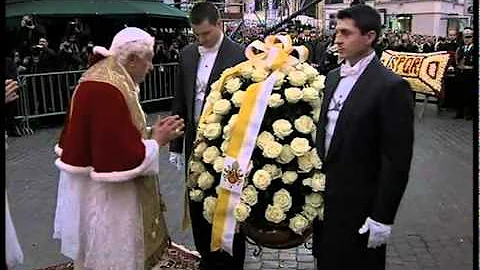 Pope celebrates Feast Day of the Immaculate Conception in Rome's Spanish Steps