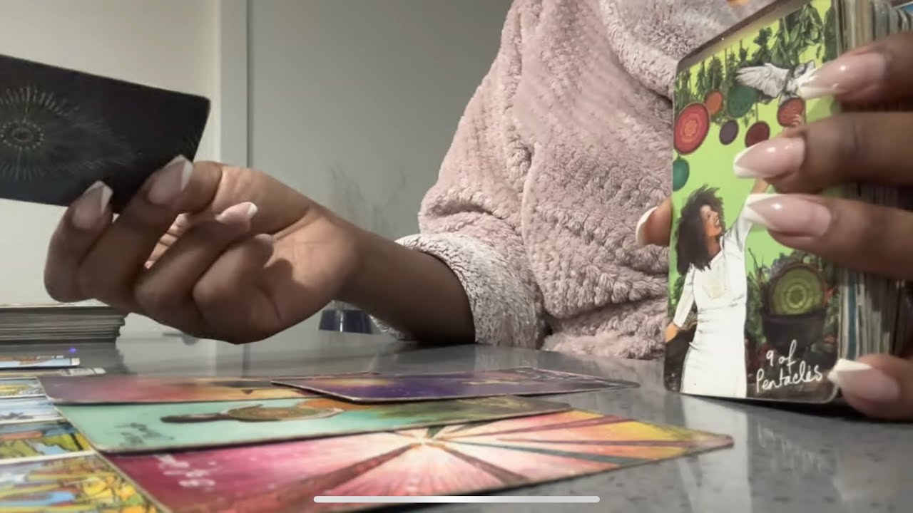 LEO♌️|😳❤️SHEESH! YOU TWO NEVER FINISHED THIS CHAPTER. 