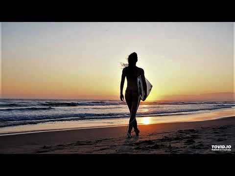 прятки обложка к треку. обложка песни прятки. Hammali navai птичка remix. прятки песня hammali. прятки хамали и наваи обложка.