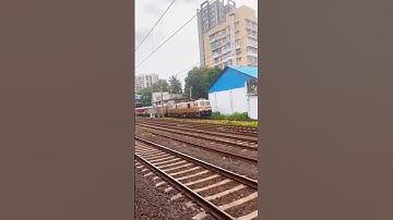 #wap7 #locomotive #indianrailways #train #trainspotting #railway #shorts