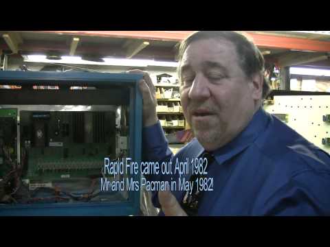 429 Bally MR MRS PACMAN Pinball Machine From 1982 TNT Amusements 