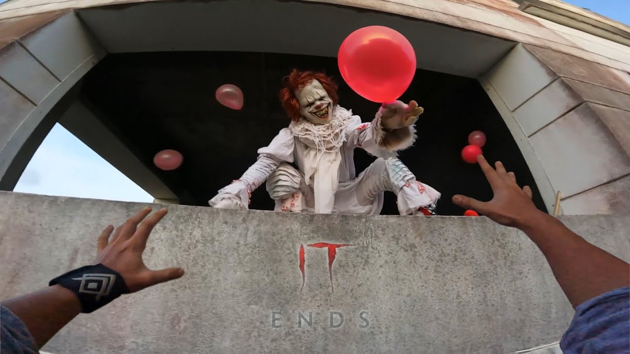 Parkour vs Pennywise the Clown! YouTube