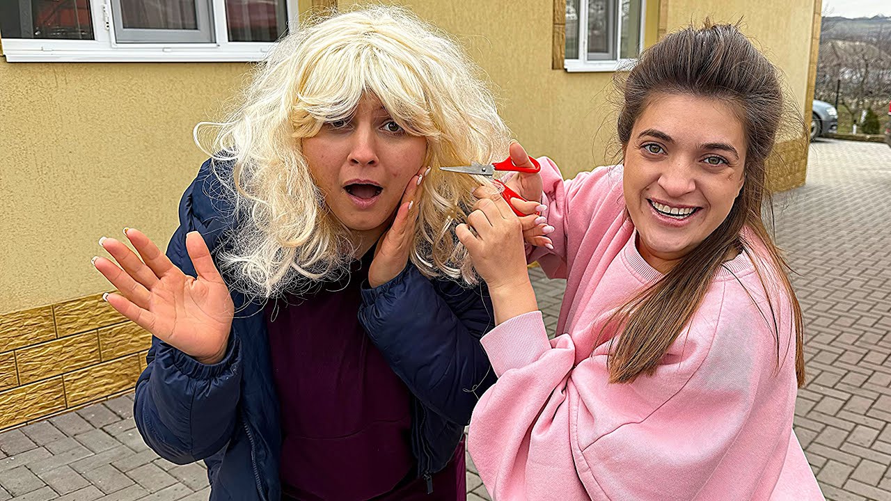 ANTONELA s-a facut BLONDĂ si si-a taiat PARUL / Din ce CAUZĂ?