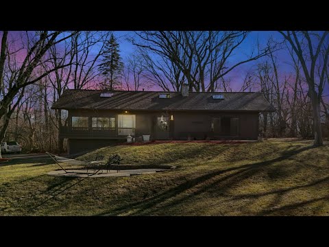120 Old Barrington Road, North Barrington, IL home video tour