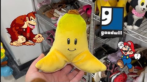 Video game hunting & more at the thrift shop!!