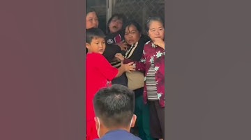 Xót xa vụ em bé 4 tuổi xa lìa khỏi trần người mẹ ngất khi thấy