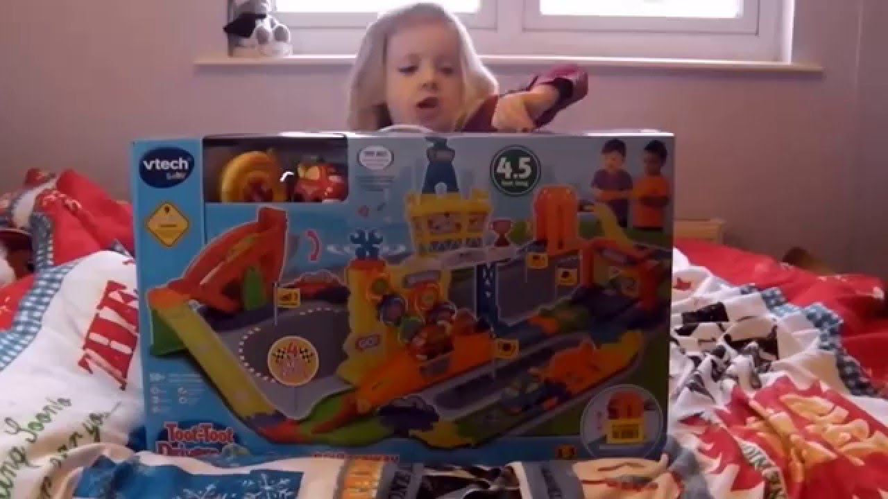 video VTech Toot Toot Drivers Super Circuit RC Raceway