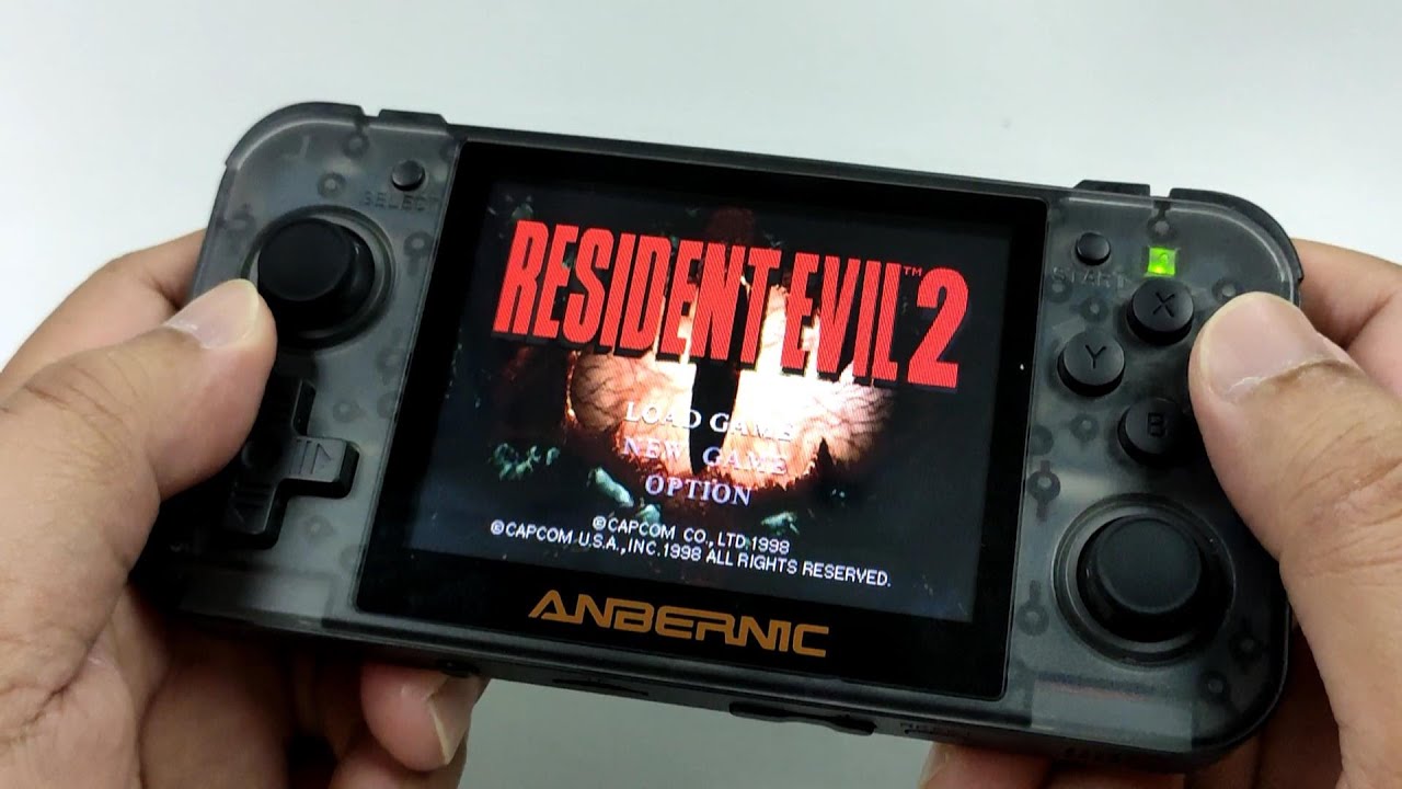 Playing some Playstation games on the emulator | RG350 gaming