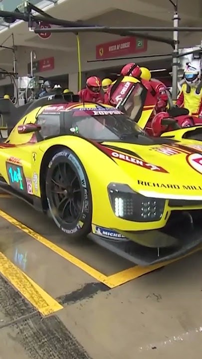 Ferrari Pit stop DISASTER! 😱