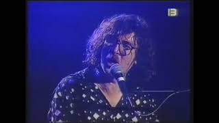Mercedes Sosa &amp; Charly Garcia - Inconsciente colectivo  (En vivo) 1991