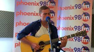 Miniatura del video "Rhys Lewis - Live Session Phoenix FM"