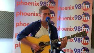 Vignette de la vidéo "Rhys Lewis - Live Session Phoenix FM"