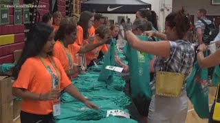 Runners prepare for Beach to Beacon race