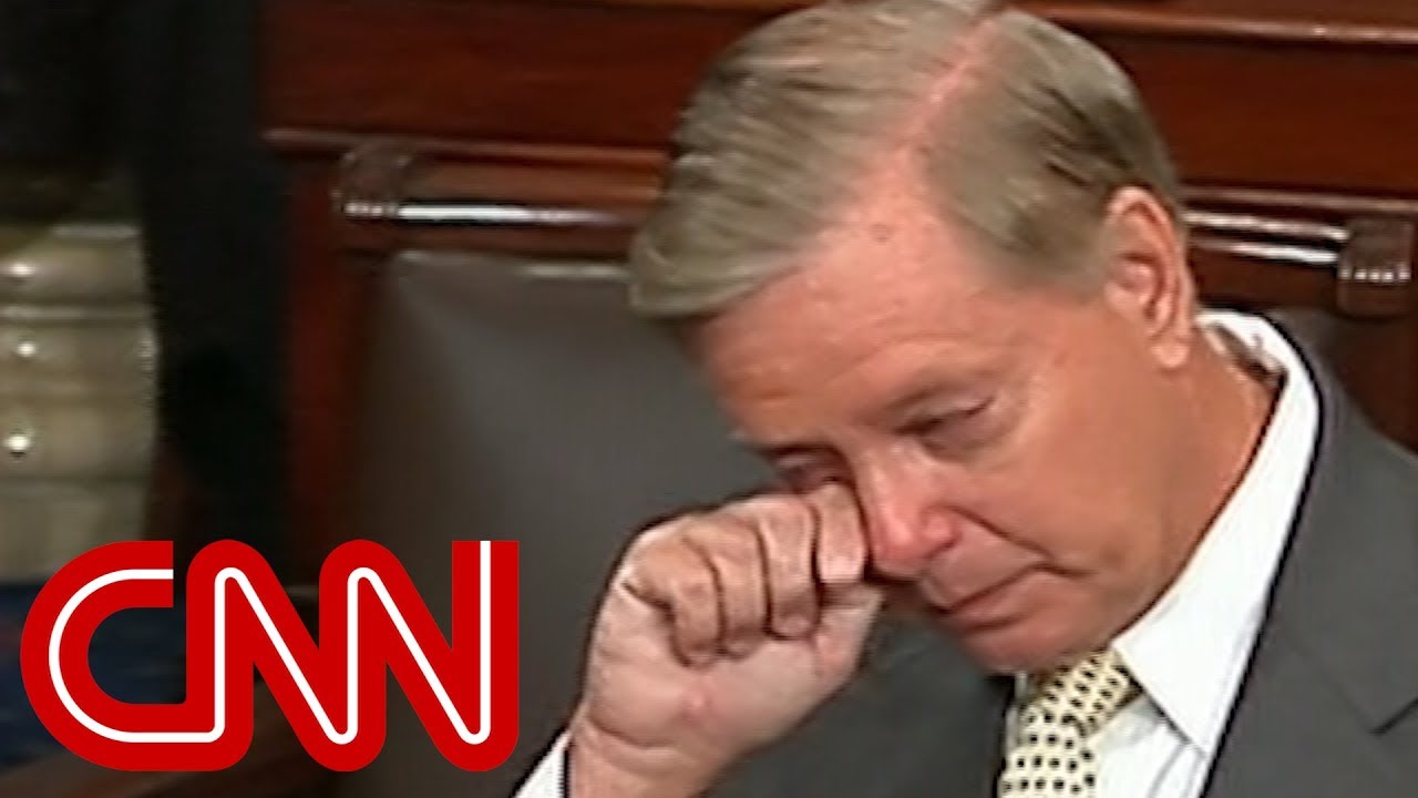 Lindsey Graham gives a tearful tribute to John McCain on the Senate floor