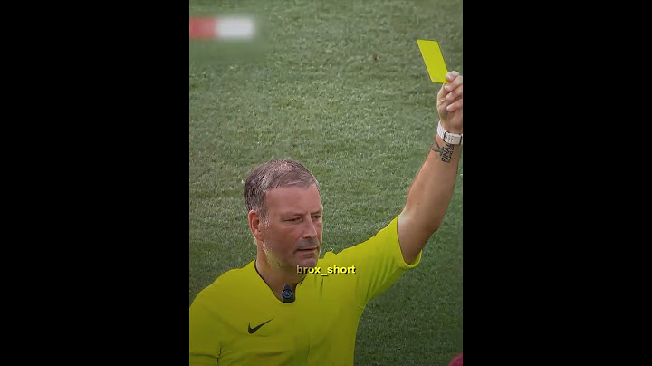 Bro really showed the referee an uno reverse 😂💀 #shorts #viral #funny #trending