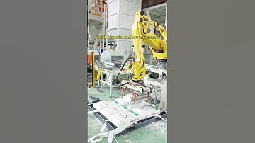 Small footprint and low investment.#palletizing #machine #robot #factory #industrialrobot