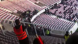 Arrivée Massive Saint-Etienne Fans Parcage À Nice Nov. 2013