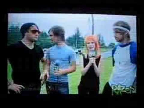 Interview with Paramore on Razer.