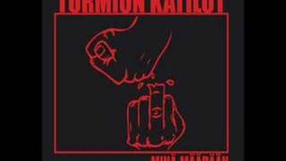 Video thumbnail of "Turmion Kätilöt - MINÄ MÄÄRÄÄN!"