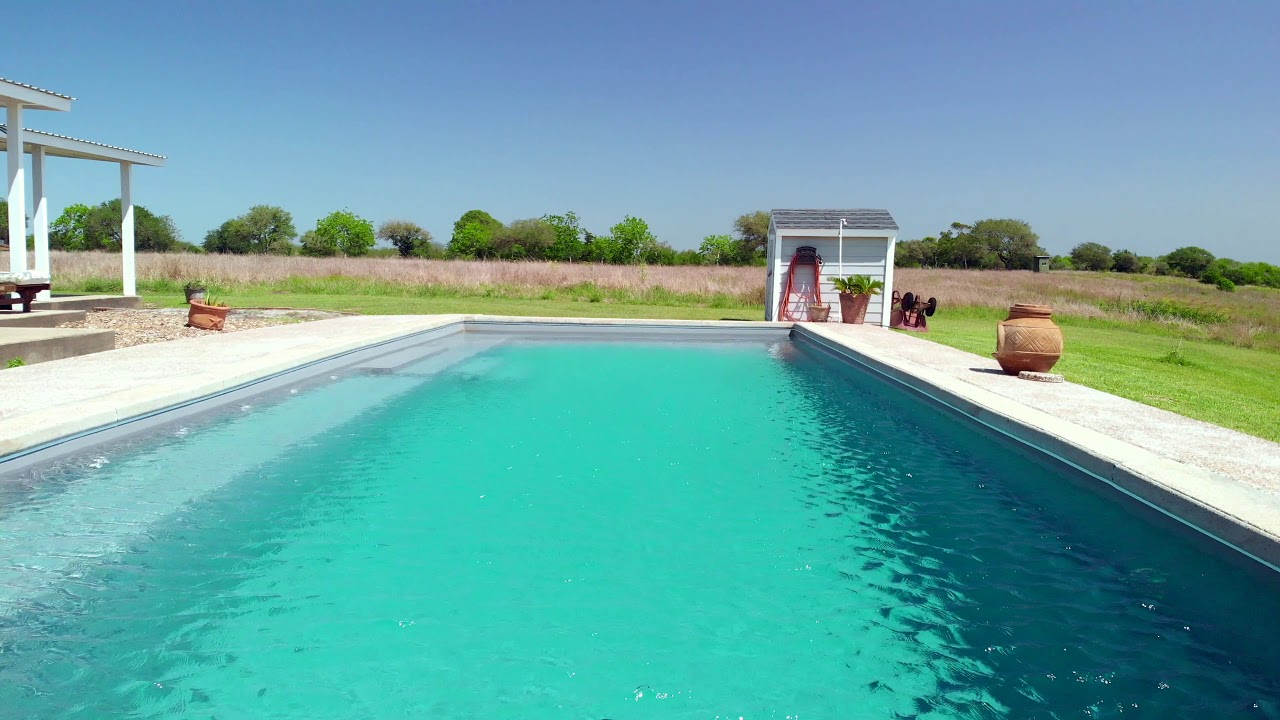 "119 pinewood ln Port Lavaca, TX 77979"