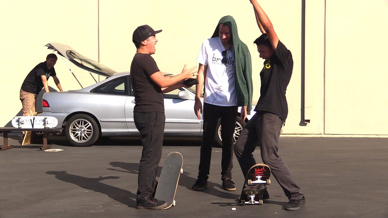 please cartoon GABE VS TROY S K A T E ROUND 2