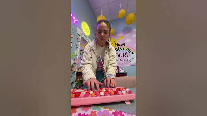 Before the bell rings!! #teacherlife #teachervlogger #vlog #asmr #asmrsounds #grwm #teacherlife