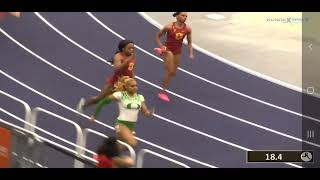 The Cougar Classic Indoor Track meet Spokane Washington 1/13/23.Chris taking 2nd in the 200 meters 🔥