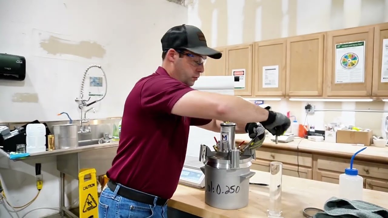 How to Calibration a Pressure Meter - ASTM C231 and C29