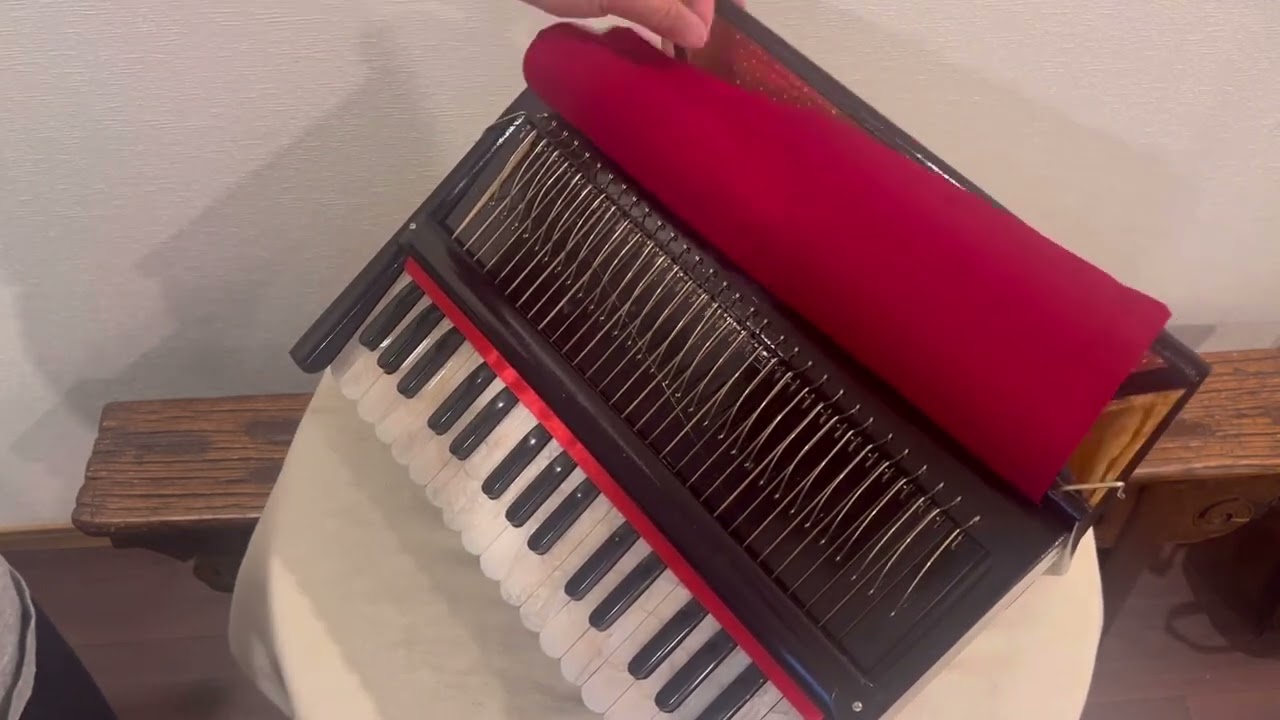 ハルモニウム ハリナム 立奏用 32鍵 / Harmonium Harinam 2.3/4 octave