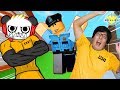 Escaping Prison in Roblox! Let's Play Roblox Prison Break with VTubers