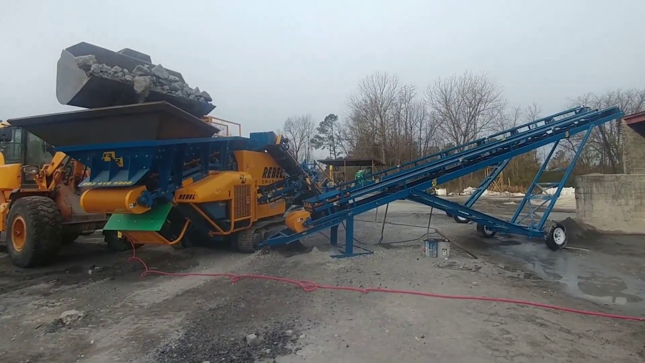 Jaw Crusher (Undeniably the Best) in It's Class! Crushing Concrete