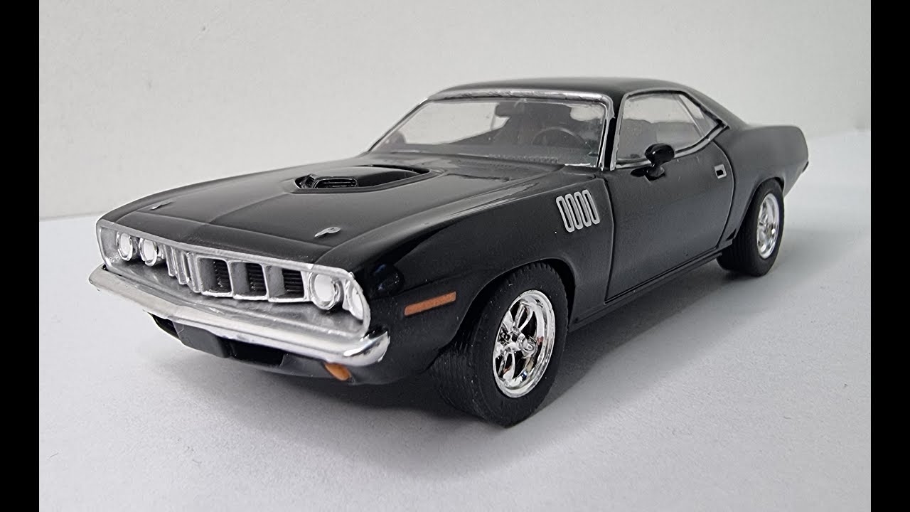 1971 PLYMOUTH CUDA FROM MOVIE JOHN WICK CHAPTER 4 GREENLIGHT