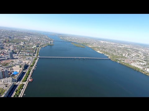Полет над городом Днепр, апрель 2020 г. (видео 4K 2160p60)
